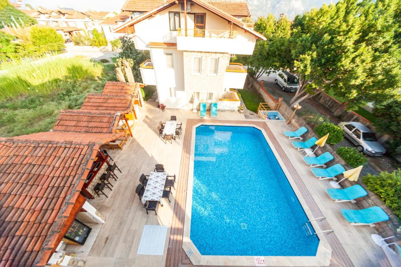 Villa Gardenia ดาลยัน ภายนอก รูปภาพ